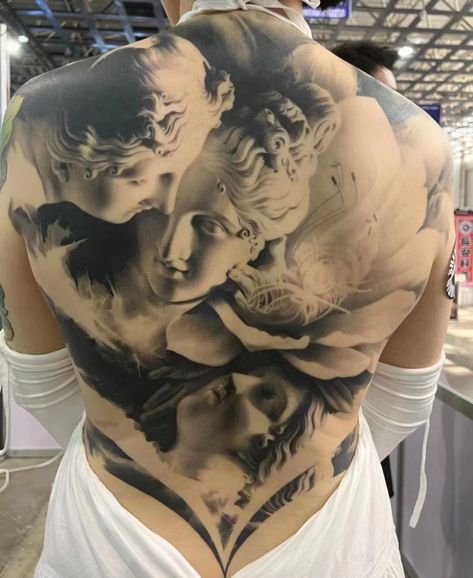 Realistic Back Tattoo For Women, Realism Goddess Tattoo, Back Tattoo Realism, Back Tattoo Portrait, Realism Neck Tattoo, Realism Back Tattoo, Realistic Back Tattoo, Marble Statue Tattoo, Fullback Tattoo Design