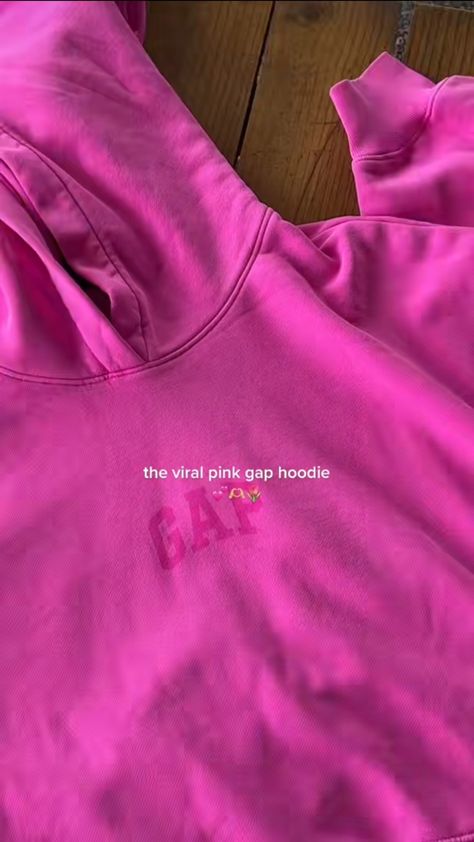 Pink Hoodie Aesthetic, Pink Gap Hoodie, Hoodie Gap, Outfit Inso, Gap Hoodie, Fire Fits, Cute Preppy Outfits, Love Clothing, Cute Sweatshirts