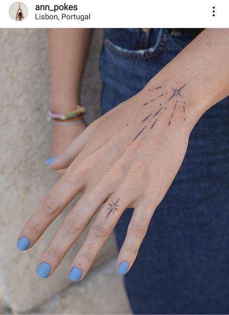 Finger Tattoo For Women, Hand And Finger Tattoos, Dot Tattoos, Palm Tattoos, Handpoke Tattoo, Star Tattoo, Ornamental Tattoo, Finger Tattoo, Classy Tattoos