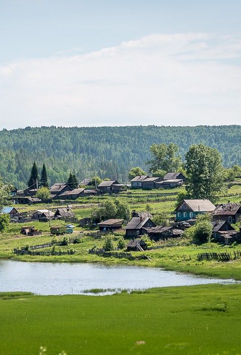 Russian village in Siberia. Siberian Village, Arctic Village, Russia Landscape, Russian Village, Siberia Russia, Lake Baikal, The Seagull, Rural Village, Scenic Photography