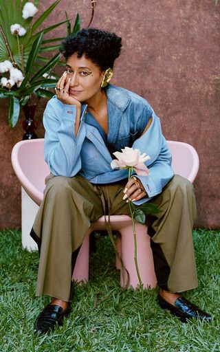 Shop the Portrait Sitting with Shaniqwa Jarvis by Shaniqwa Jarvis and more new designer fashion on Moda Operandi. Tracee Ellis Ross Style, Tracey Ellis, Tracee Ellis Ross, Art References, Best Hair, Modern Fashion, Moda Operandi, Photography Inspiration, Portrait Photography