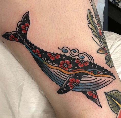 American Traditional Tattoo Dinosaur, Stingray Tattoo Traditional, American Traditional Diver Tattoo, Angler Fish Tattoo Traditional, Traditional Sealife Tattoo, Aquatic Knee Tattoo, Dolphin Traditional Tattoo, Turtle Tattoo American Traditional, American Traditional Aquatic Tattoo