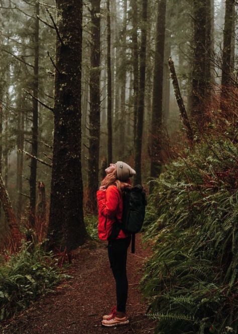 Hiking Photo Ideas Instagram, Hiking Photoshoot Ideas, Fall Hiking Aesthetic, Hiking Instagram Pictures, Hiking Poses Photo Ideas, Hiking Pose, Hiking Photoshoot, Hiking Picture Ideas, Oceanside Oregon