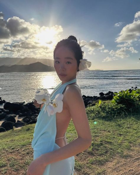 @hjevelyn takes us to Hawaii in the Natalie Rolt Anastasia Dress 🩵 Rent now for your next getaway Natalie Rolt, Anastasia Dress, Rent Dresses, Hawaii, Quick Saves