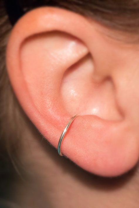 Cool Cartilage Piercings, Orbital Piercing, Piercing Conch, Conch Hoop, Faux Piercing, Fake Earrings, Piercing Septum, Fake Piercing, Gold Ear Cuff