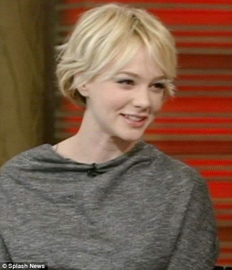 Carey Mulligan Short Hair, Carrey Mulligan Hair, Cary Mulligan Short Hair, Carrie Mulligan Hair, Carey Mulligan Pixie, Reba Hair, Textured Short Bob, Carey Mulligan Hair, Bixie Haircut