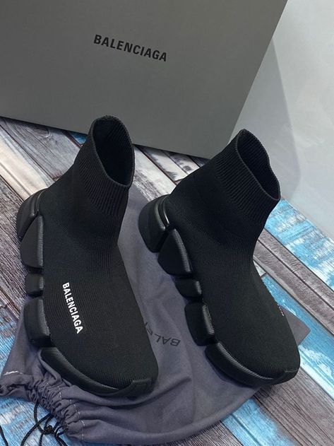 Balenciaga Speed 2.0 Monocolor Recycled Knit Sneaker in Black WhatsApp +8618149641285 Speed Trainer Outfit, Balenciaga Speed Trainer Outfit, Tenis Balenciaga, Balenciaga Boots, Trainers Outfit, Air Jordan Nike, Fashion Activewear, Balenciaga Speed Trainer, Balenciaga Sneakers