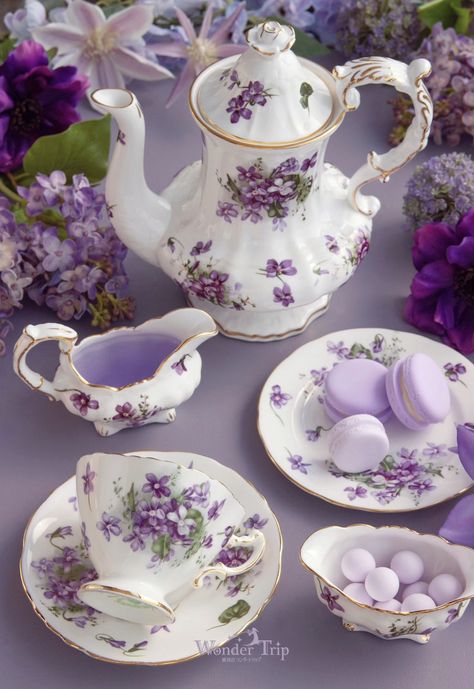 Miniature tea set