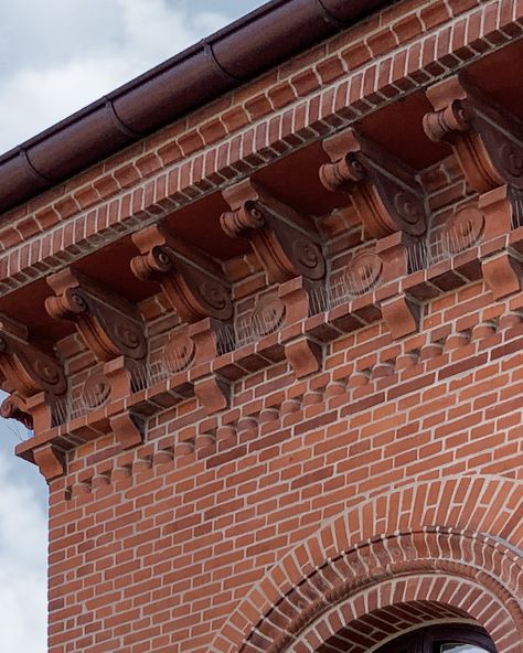 More than 500 custom-made bricks for an icon! For architects Rødbro & Frederiksen, it was crucial to preserve the building’s intricate stonework. To create faithful replicas of the original moulded bricks, the architects themselves produced a number of moulds. A local manufacturer made CNC-cut aluminium moulds to form the bricks that could not be made by machine. For the very unusual bricks, a local ceramicist was recruited to work alongside Egernsund Wienerberger at the brickworks. Brick Window Detail, Brick Reference, Brick Building Architecture, Brick Face, Types Of Bricks, Brick Works, Brick Cladding, Brick Detail, Masonry Work