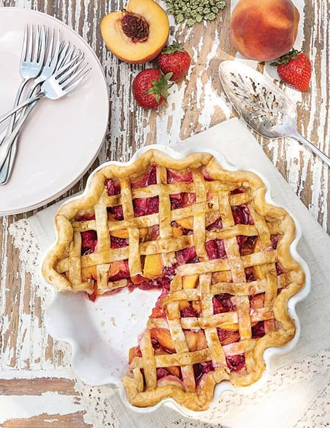 Peach Pie Recipes, Thanksgiving Cakes, Southern Lady, Berry Fruit, Peach Pie, Pie Tart, Strawberry Pie, Peach Recipe, 1 Pound