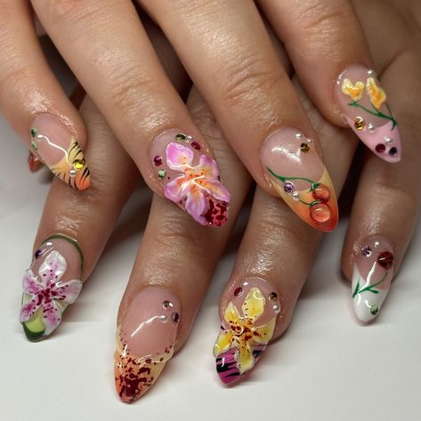 #Nailsthatlooklikesongs 💐🌷🍓🌼🐞🍊 #nailart #nails #londonnails #gelx Nails Ladybug, Tangled Nails, Purple Flower Nails, Magical Nails, Summer Nails Nail Art, Ladybug Nails, Fish Nails, Seashell Nails, Nail Spring