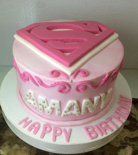 Super Mom Fondant cake Mom Super Mama Cake, Cake Mom, Miss Cake, Super Mama, Super Mum, Super Mom, Fondant Cake, Fondant Cakes, Fondant