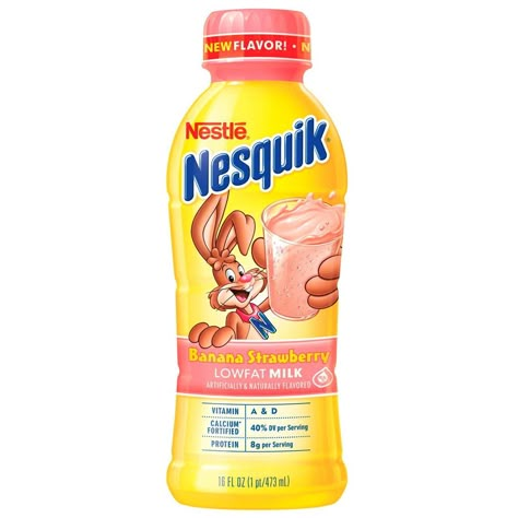 Strawberry Milk Nesquik, Strawberry Milk Drink, Strawberry Nesquik, Blueberry Milkshake, Pina Colada Smoothie, American Snacks, Milk Packaging, Container Ideas, Calcium Vitamins