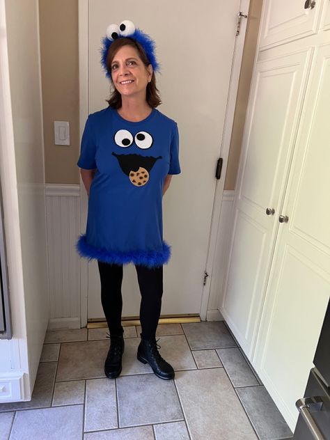 Cookie Monster Costume Diy, Diy Cookie Monster Costume, Monster Costume Diy, Cookie Monster Costume, Monster Costume, Monster Costumes, Diy Cookie, Costume Diy, Cookie Monster