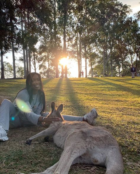 My children 🥺 Sza Aesthetic, Aesthetic Nature, Indie Room, Her Smile, Aesthetic Vintage, Black People, Im In Love, In Nature, Apple Music