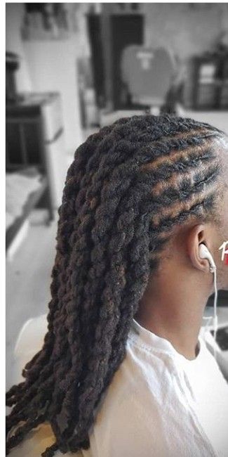 Locs Hairstyles For Wedding, Twist Loc Styles, Dreadlocks Hair Care, Short Dreadlocks Styles, Dreads Styles For Women, Dread Hairstyles For Men, Short Locs, Hairstyles For Wedding, Dreadlock Hairstyles For Men