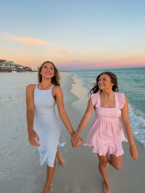 beach day, girls trip, destin, florida, miramar beach, sunset pictures, beach photoshoot, outfit inspiration, sorority spring break, college spring break, beach pics, beach pic inspiration, insta inspo Beach Pics Dress, Beach Sunset Pictures, Photoshoot Outfit Inspiration, Beach Best Friends, Sorority Pictures, College Spring Break, Spring Break Dress, Beach Girl Outfits, Sundress Beach