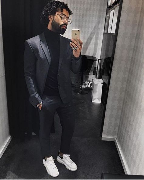 Black Suit With Sneakers, Alexander Mcqueen Sneakers Outfit Men, Alexander Mcqueen Sneakers Outfit, Suit With Sneakers, Alexander Mcqueen Outfit, Winter Bowl, Trendy Outfits Edgy, Black Casual Shirt, Suits And Sneakers