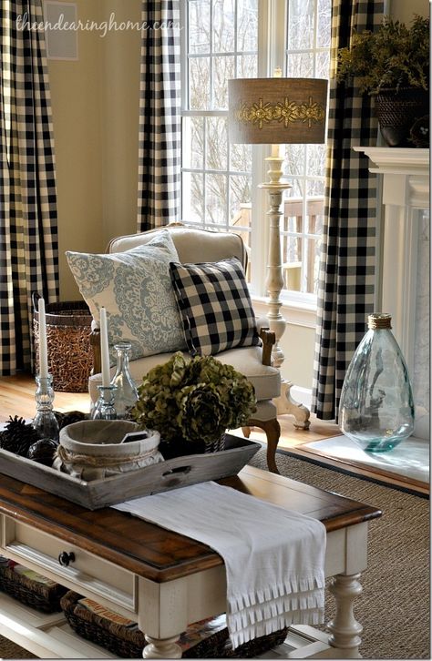 Endearing Home Tour via Southern Hospitality Checked Curtains, Cortinas Country, French Country Decorating Living Room, Living Room Decor Country, French Country Living, Farmhouse Living Room Decor Ideas, French Country Living Room, Country Curtains, Country Living Room