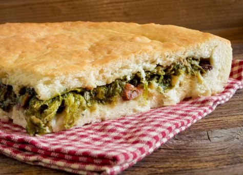 Best Italian Dishes, Pizza Rustica, Focaccia Pizza, Pasta Per Pizza, Focaccia Recipe, Pie Tops, Idee Pasto Sano, Pizza Bread, Italian Dishes