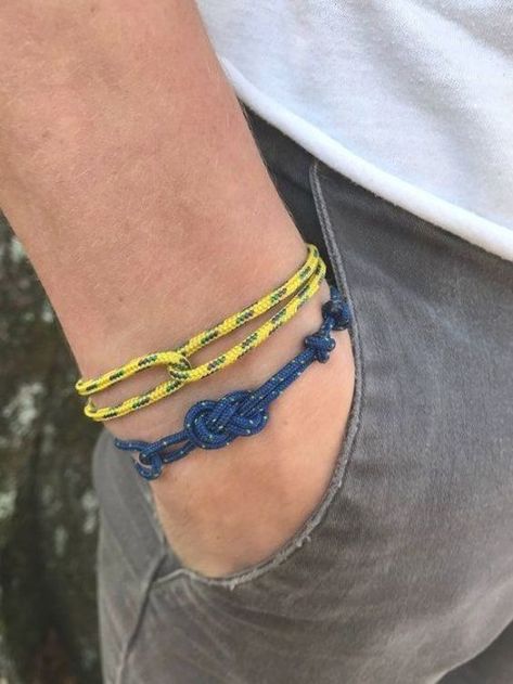 Climbing Bracelet, Rope Bracelets Diy, Climbing Knots, Rock Climbing Rope, Climbing Outfit Woman, Climbing Outfits, Climbing Gifts, Climbing Rope, Rock Chic