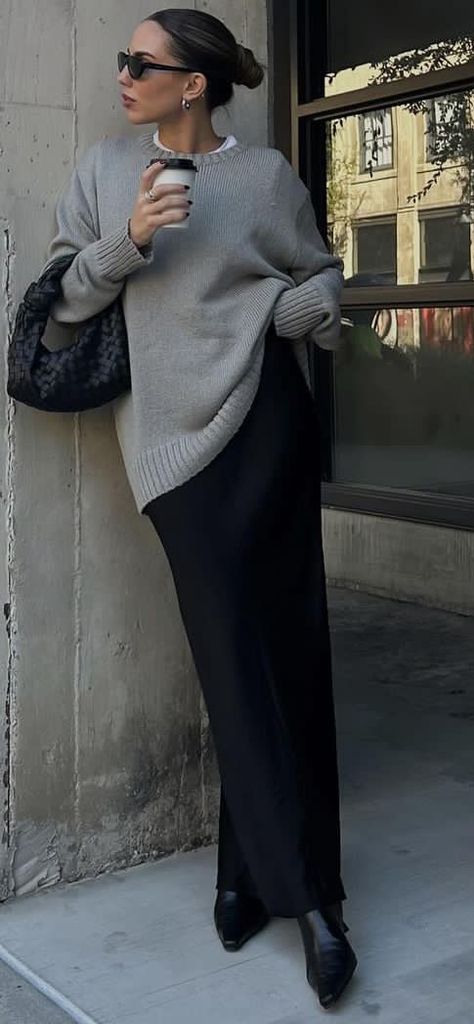 Street Style 2024 Winter Madrid Winter Outfits, Winter Street Style 2024, Silk Skirt Outfit Winter, Sweden Street Style, Winter Minimalist Outfit, Madrid Street Style, Scandi Outfit, Minimalism Clothes, Skirts Winter