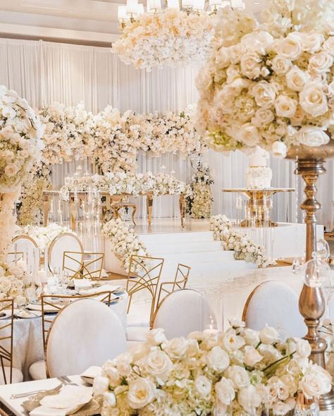 White and Gold Wedding in Detroit White And Gold Wedding Themes, Gold Reception, White And Gold Decor, Gold Wedding Reception, White And Gold Wedding, White Wedding Decorations, Dream Wedding Reception, Dream Wedding Decorations, White Wedding Theme