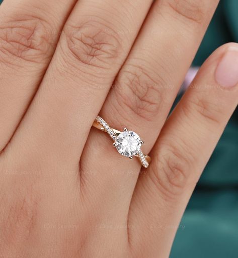 Twist Diamond Engagement Ring, Simple Twist Engagement Rings, Wedding Ring With Infinity Band, Infinity Engagement Ring Simple, Moissanite Twist Engagement Ring, Engagement Rings With Infinity Bands, Simple Twisted Engagement Rings, Pinterest Engagement Rings, Wedding Ring Infinity Design