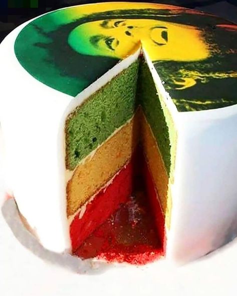 Rasta Cake, Bob Marley Cakes, Rasta Party, Jamaican Party, Cake For Boyfriend, Let Them Eat Cake, Bob Marley, Beautiful Cakes, Eat Cake