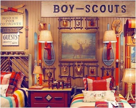 Boy Scout boys room inspiration. Retro Cabin Bedroom, Vintage Cabin Decor Living Room, Campy Bedroom, Campy Decor, Camp Cottage, Vintage Boys Room, Adirondack Decor, Lake Cabin Decor, Ski Lodge Decor