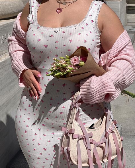 sunday vibes 💐🎀🌸 . pink aesthetic, coquette, pinterest aesthetic, trending outfits, pink pilates princess, floral dress, simple outfit, girly outfit, bows, girly aesthetic, spring fashion, spring style Soft Curves Aesthetic, Paddock Outfit, Pink Aesthetic Coquette, Pink Pilates Princess, Girly Outfit, Sunday Vibes, Pink Pilates, Aesthetic Spring, Pilates Princess