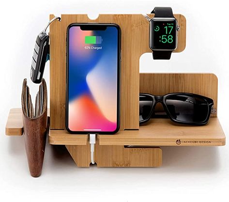 Charging Station Organizer, Small Easy Woodworking Projects, Nightstand Organizer, Wood Docking Station, Phone Docking Station, Phone Dock, Key Holder Wallet, Nightstand Organization, Desk Stationery