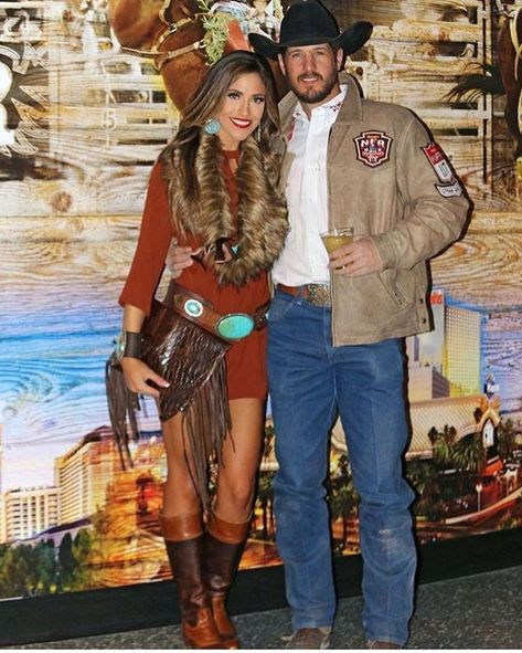 If you’re anything like us, you’re already thinking about your 2018 NFR looks! In the spirit of all things western fashion, we’ve decided… Western Runway, Nfr Outfits For Vegas, Nfr Outfits For Vegas Cowgirl Fashion, Vegas Cowgirl, Vegas Outfit Ideas, Nfr Outfits, 2021 Outfits, Western Glam, Nfr Fashion