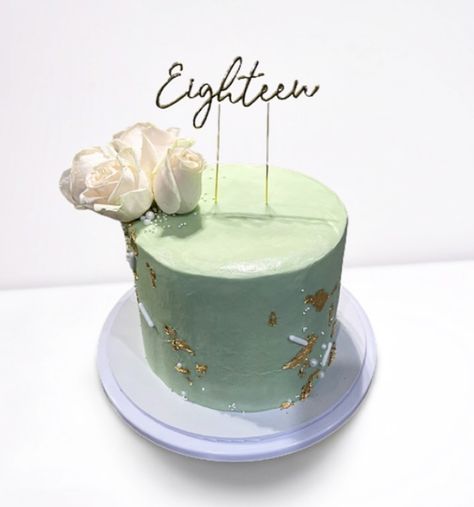 A beautiful chocolate cake I made with a mint green, white and gold colour palette! Mint Green Cake, Mint Green Cakes, Beautiful Chocolate Cake, Gold Colour Palette, 16 Birthday Cake, Green Cake, 18th Birthday Cake, Gold Color Palettes, Beautiful Chocolate