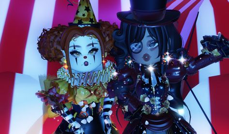 Royale high girl outift idea original circus couple #royalehighroblox #rh #royalehigh #roblox #outift #outiftidea Rh Clown Outfit, Clown Outfit Royale High, Hatsune Miku Royale High, Clown Royale High, Royale High Clown Outfit, Circus Couple, Scene 2000s, Royal High Outfits Ideas Cheap, Rh Outfits