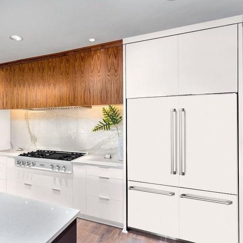 Built-in 60 in. Refrigerators Fridge Shelves, Kitchen Appliances Refrigerators, Built In Refrigerator, Outdoor Appliances, Outdoor Refrigerator, Shelf Lighting, Culinary Experience, Champagne Bronze, Installation Design