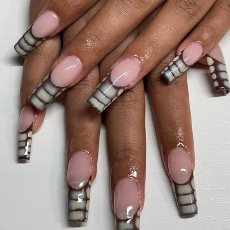 Crocodile Nails, Shiny Nails Designs, Magic Nails, Glow Nails, French Acrylic Nails, Dope Nail Designs, Nails Only, Brown Nails, Dream Nails