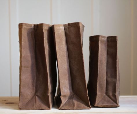 Inspired by this Etsy blog post, I became intrigued with the waxed canvas process and decided to try it over the weekend. I loved the end result so much that ... Waxed Canvas Lunch Bag, Brown Bag Lunch, Mens Lunch Bag, Canvas Lunch Bag, Waxed Canvas Bag, Diy Wax, Sac Lunch, Brown Paper Bag, Duck Canvas