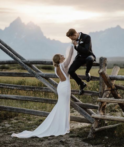 Mountain Wedding Dress, Wyoming Wedding, Wyoming Weddings, Jackson Hole Wedding, Nh Wedding, Jackson Wy, Jackson Wyoming, Aspen Wedding, Jackson Hole Wyoming