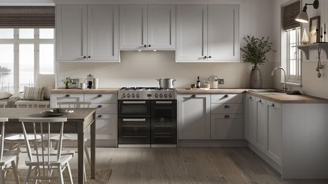 Howdens Allendale, Dove Grey Kitchen, Howdens Kitchen, Grey Shaker Kitchen, Kitchen Shaker, Howdens Kitchens, Shaker Kitchens, Kitchen Colour, Fitted Kitchens