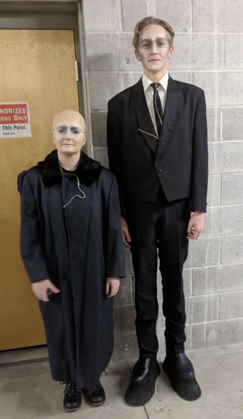 Lurch Addams Family Makeup, Lurch Costume, Fester Costume, Uncle Fester Costume, Lurch Addams Family, Lurch Addams, Addams Family Musical, Uncle Fester, Addams Family Costumes