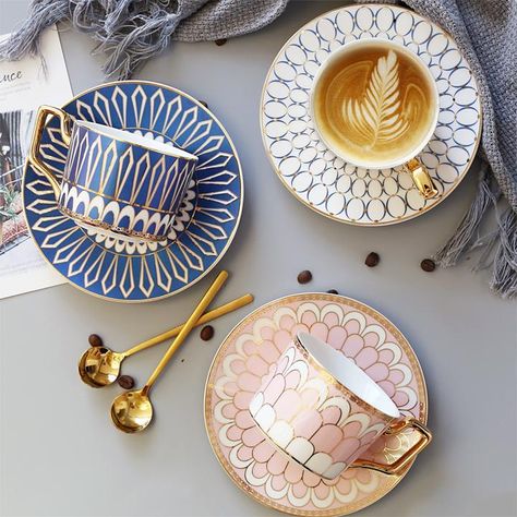 Discover a great selection of beautifully designed tea and coffee accessories. Buy direct and get the best prices plus low rates on Worldwide Delivery. Vase Deco, Coffee Cup Set, Décor Boho, Coffee Cups And Saucers, Rose Tea, Porcelain Cup, Cups And Saucers, Ceramic Coffee Cups, Tea Cup Set