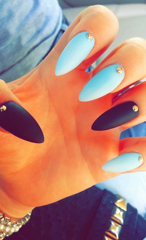 Aqua blue and black nails Black And Blue Ombre Nails Matte, Aqua And Black Nails, Black And Baby Blue Nails, Black And Light Blue Nails, Baby Blue And Black Nails, Light Blue And Black Nails, Nails Black Design, Blue Black Nails, Nails Design Blue