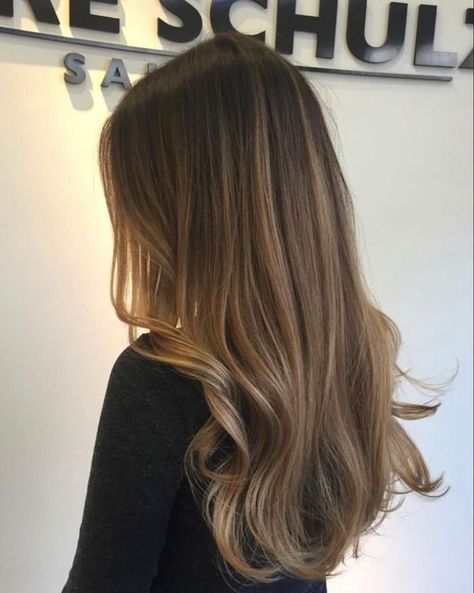 Honey On Black Hair, Balayage Brown Hair To Blonde, Californian Highlights Brunette, Light Brown Chestnut Hair, Balyage Long Hair Brunettes Straight Hair, Angela Halili Hair, Mousy Brown Balayage, Long Brown Hair With Highlights Balayage, Brunette W Highlights