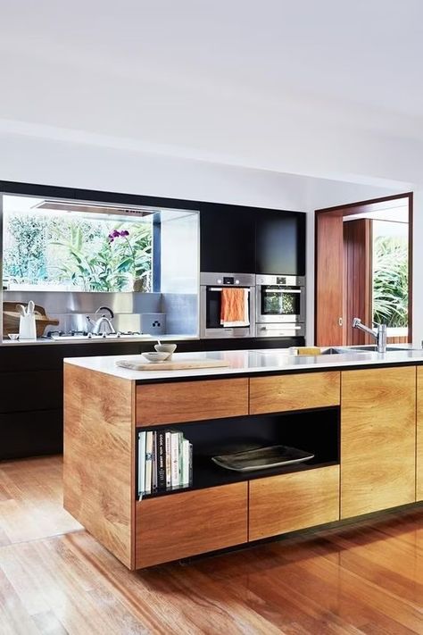 Modern Japanese Kitchen, Japanese Kitchen Design, Japanese Inspired Home, Australian House, Timber Kitchen, Japanese Interior Design, Japanese Kitchen, Casa Container, Japanese Interior