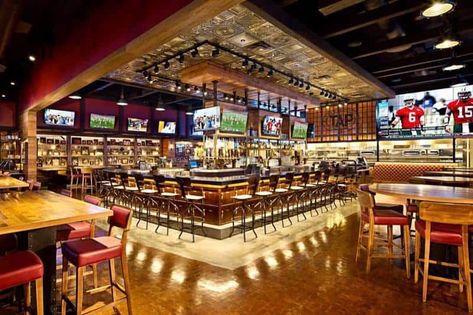 TAP Sports Bar Small Sports Bar Ideas, Sports Bar Outfits, Sports Bar Interior, Sports Bar Design, Sports Bar Decor, Las Vegas Bars, Sport Bar Design, Vegas Bars, Sports Bars