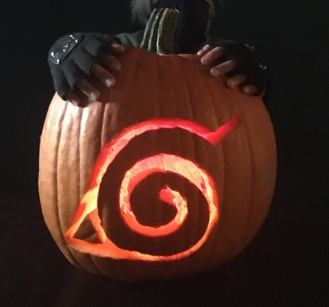 Naruto Hidden Leaf Pumpkin Pumpkin Carving Ideas Naruto, Anime Pumpkin Carving Easy, Pumpkin Carving Anime Ideas, Anime Halloween Pumpkin, Naruto Pumpkin Carving, Pumpkin Carving Ideas Anime, Anime Pumpkin Carving Ideas, Naruto Pumpkin, Anime Pumpkin Carving