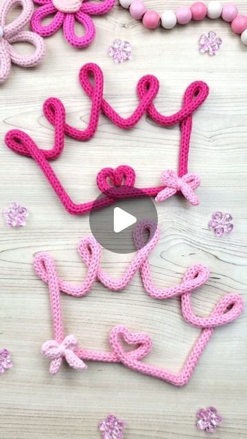 Knitting Icord, French Knitting Ideas, Wire Crown, Crochet Wire, Wire Knitting, Spool Knitting, French Knitting, Knitted Wire, I Cord