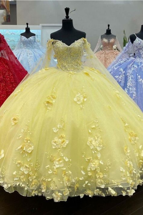 Light Yellow Ball Gown, Light Yellow Quince Dress, Beauty And The Beast Sweet 16 Dresses, Yellow 15 Dresses, Yellow Dama Dresses, Sweet 16 Yellow Theme, Sweet 16 Party Ideas Yellow, Belle Theme Quinceanera, Pastel Yellow Quinceanera Dress