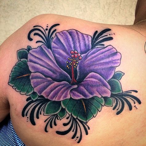 33 Hibiscus Flower Tattoos With Unique and Colorful Meanings - Tattoos Win Y2k Tats, Hibiscus Flower Meaning, Hibiscus Flower Tattoo, Purple Hibiscus Flower, Flower Tattoo Meaning, Hawaiian Flower Tattoos, Hibiscus Flower Tattoos, Blade Tattoo, Shoulder Blade Tattoo